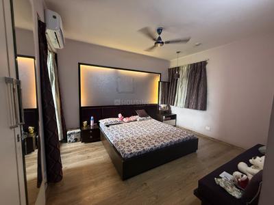 Bedroom Image of 1719 Sq.ft 3 BHK Apartment / Flat for sale in The 3C Lotus Panache, Sector 110 Noida for Rs. 18500000