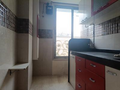 Kitchen Image of 480 Sq.ft 1 BHK Apartment / Flat for rent in Matunga East Mumbai for Rs. 65000