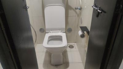 Bathroom Image of 610 Sq.ft 1 BHK Apartment / Flat for rent in ARK Viman Pearl, Viman Nagar Pune for Rs. 38000