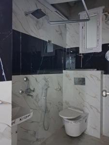 Common Bathroom Image of 1550 Sq.ft 3 BHK Apartment / Flat for sale in Swastik AVS Infra Homes, Sector 102 Noida for Rs. 5700000