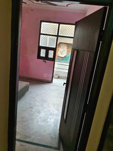 Bedroom Image of 540 Sq.ft 2 BHK Independent House for rent in Adarsh Nagar New Delhi for Rs. 15000