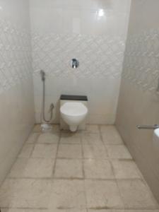 Common Bathroom Image of 1303 Sq.ft 3 BHK Apartment / Flat for sale in Vedant Dynamic Imperia, Undri Pune for Rs. 7200000