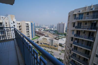 Balcony Image of 1500 Sq.ft 2.5 BHK Apartment / Flat for sale in Godrej 101, Sector 79 Gurgaon for Rs. 18200000