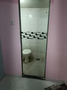 Bathroom Image of 850 Sq.ft 2 BHK Independent House for rent in Andada Ankleshwar for Rs. 7000