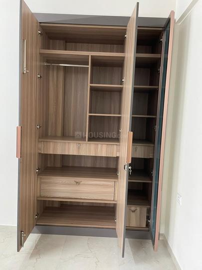 Smart World Gems Main Image 1