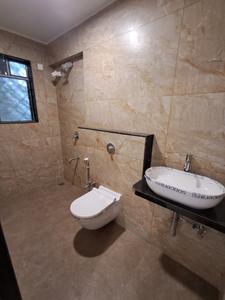 Bathroom Image of 1123 Sq.ft 2 BHK Apartment / Flat for sale in Vile Parle East Mumbai for Rs. 32500000