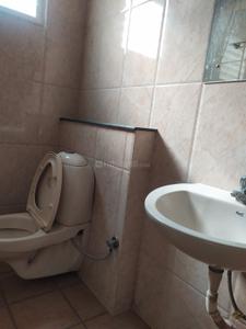 Bathroom Image of 1600 Sq.ft 2 BHK Independent House for rent in Vettuvankani Chennai for Rs. 65000