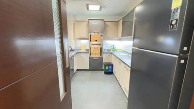 Kitchen Image of 2925 Sq.ft 4 BHK Builder Floor for rent in Hauz Khas New Delhi for Rs. 330000