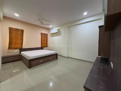 Bedroom Image of 3500 Sq.ft 4 BHK Apartment / Flat for rent in New Alkapuri Vadodara for Rs. 40000