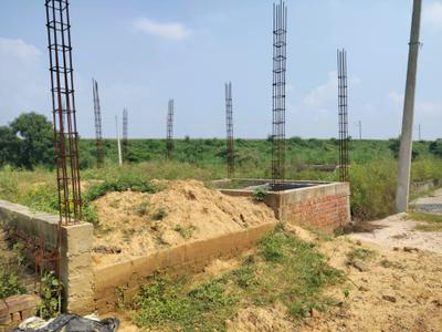 Image of 900 Sq.ft Residential Plot / Land for sale in Sheorajpur, Greater Noida for Rs. 2500000