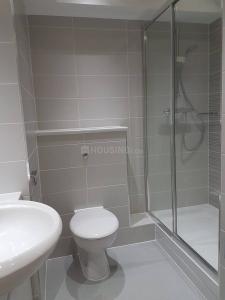 Bathroom Image of 4000 Sq.ft 5 BHK Apartment / Flat for sale in JRLE The Amazing, Khar West Mumbai for Rs. 180000000