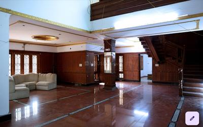 Hall Image of 5000 Sq.ft 6 BHK Independent House for sale in Kaloor Kochi for Rs. 50000000