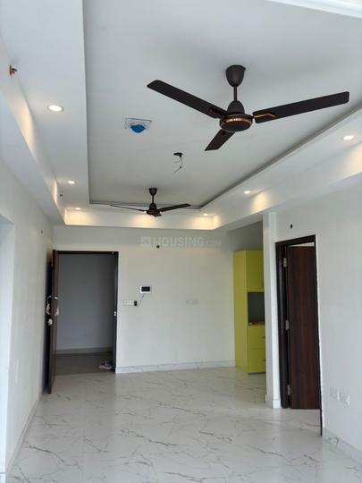 Mani Casa 2 Main Image 1