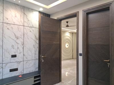 Bedroom Image of 1350 Sq.ft 3 BHK Builder Floor for sale in Paschim Vihar New Delhi for Rs. 28000000