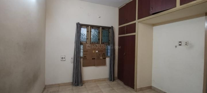 Priya Srinivas Court Bedroom 1