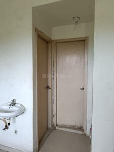 Bathroom Image of 980 Sq.ft 2 BHK Apartment / Flat for sale in Bhimrad Surat for Rs. 2200000