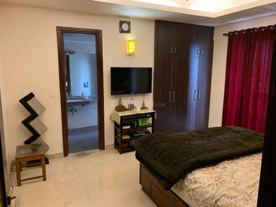 Bedroom Image of 2140 Sq.ft 3 BHK Apartment / Flat for rent in Shalimar Grand, Butler Colony Lucknow for Rs. 85000