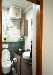 Image of 1700 Sq.ft 3 BHK Apartment / Flat for rent in Richmond Town, Bengaluru for Rs. 150000