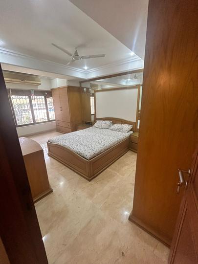 PR Le Chateau Bedroom 1