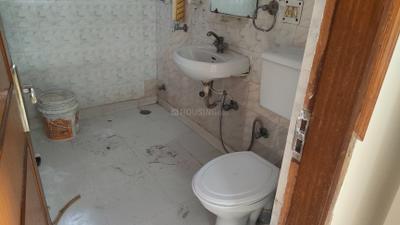 Image of 1500 Sq.ft 3 BHK Apartment / Flat for rent in DDA Sanskriti Apartments, Sector 19 Dwarka, New Delhi for Rs. 38000