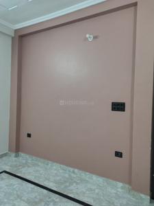 Bedroom Image of 1000 Sq.ft 2 BHK Builder Floor for rent in Paikaramau Lucknow for Rs. 12000