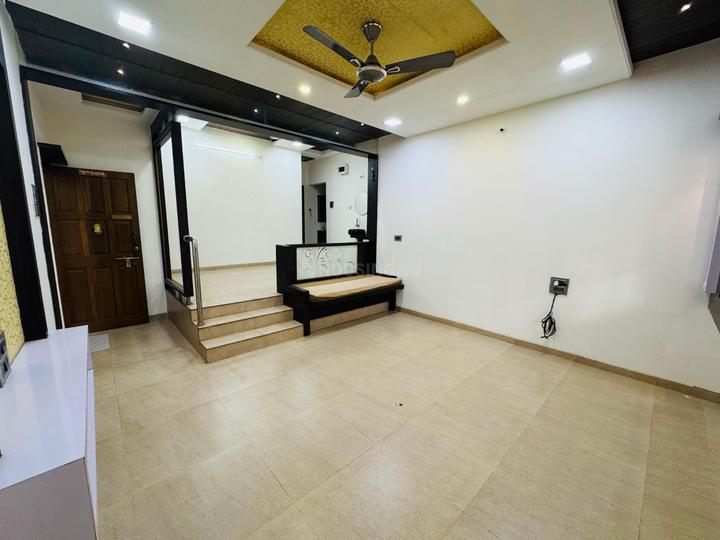 Amey Vaibhav Main Image 1