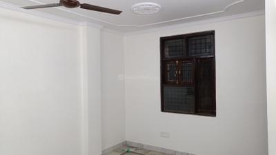 Bedroom Image of 950 Sq.ft 3 BHK Builder Floor for sale in Laxmi Nagar New Delhi for Rs. 7000000