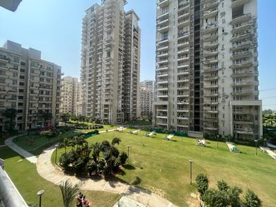 Balcony Image of 2870 Sq.ft 4 BHK Apartment / Flat for sale in Indiabulls Centrum Park, Sector 103 Gurgaon for Rs. 29500000