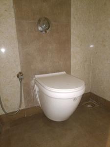 Common Bathroom Image of 780 Sq.ft 1 BHK Apartment / Flat for sale in Tharwanis Sky View, Kharghar Navi Mumbai for Rs. 7500000