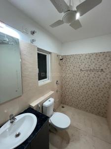 Bathroom Image of 2001 Sq.ft 4 BHK Apartment / Flat for rent in ATS Rhapsody, Noida Extension Greater Noida for Rs. 43000
