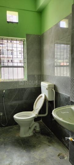 Jayanagar, Khanapara Bathroom 1