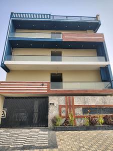 Building Image of 176 Sq.ft 1 RK Apartment / Flat for rent in Surajpur Greater Noida for Rs. 18000