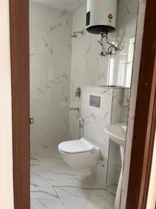 Bathroom Image of 800 Sq.ft 1 RK Builder Floor for rent in Sector 46 Gurgaon for Rs. 23000
