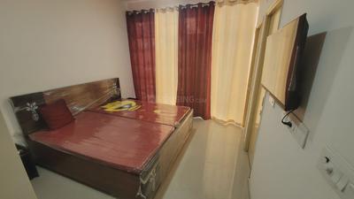 Bedroom Image of 600 Sq.ft 1 BHK Apartment / Flat for rent in Sector 110 Gurgaon for Rs. 18000