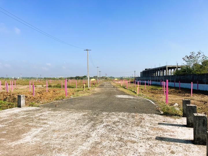 Thaiyur Main Image 1