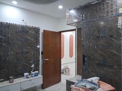 Bedroom Image of 1050 Sq.ft 2 BHK Apartment / Flat for sale in Avenue 1, Sector 73 Noida for Rs. 3500000