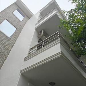 Image of 7032 Sq.ft 9 BHK Independent House for sale in Sector 40, Gurgaon for Rs. 92500000