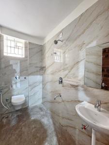 Bathroom Image of 1300 Sq.ft 2 BHK Apartment / Flat for rent in Kadubeesanahalli Bengaluru for Rs. 40000