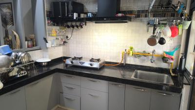 Kitchen Image of 5922 Sq.ft 3 BHK Apartment / Flat for sale in Sushrut Saujanya Apartments, Amraiwadi Ahmedabad for Rs. 5550000