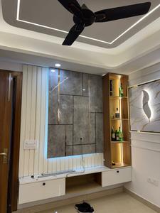 Bedroom Image of 1850 Sq.ft 4 BHK Apartment / Flat for sale in Sector 99 Noida for Rs. 9000000