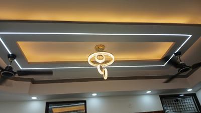 Living Room Image of 975 Sq.ft 2 BHK Apartment / Flat for sale in Shalimar Garden Ghaziabad for Rs. 4700000