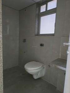 Common Bathroom Image of 410 Sq.ft 1 BHK Apartment / Flat for sale in Skyline Atul Tower, Kandivali West Mumbai for Rs. 11000000