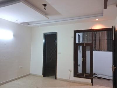 Bedroom Image of 1800 Sq.ft 3 BHK Builder Floor for sale in Paschim Vihar New Delhi for Rs. 25000000