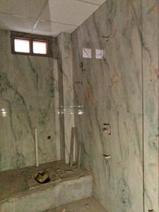 Common Bathroom Image of 1050 Sq.ft 2 BHK Apartment / Flat for sale in Sector 73 Noida for Rs. 4200010