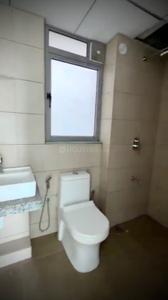 Bathroom Image of 585 Sq.ft 1 BHK Apartment / Flat for sale in Kalpataru Immensa, Thane West Thane for Rs. 10000000