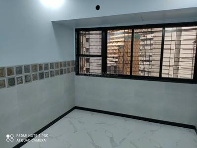 Bedroom Image of 650 Sq.ft 1 BHK Apartment / Flat for rent in Jacob Circle Mumbai for Rs. 55000