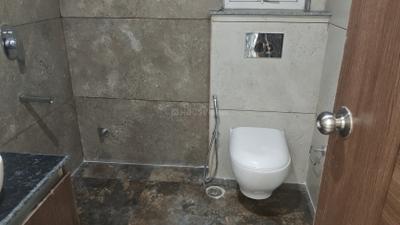 Bathroom Image of 1050 Sq.ft 1 BHK Builder Floor for rent in Sector 46 Gurgaon for Rs. 38000