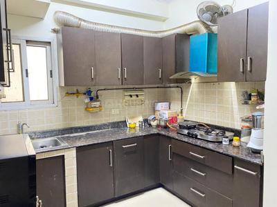 Kitchen Image of 1800 Sq.ft 3 BHK Apartment / Flat for rent in Ramprastha Greens, Vaishali Ghaziabad for Rs. 40000