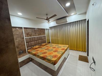 Bedroom Image of 2250 Sq.ft 3 BHK Apartment / Flat for sale in Navrangpura Ahmedabad for Rs. 28000000