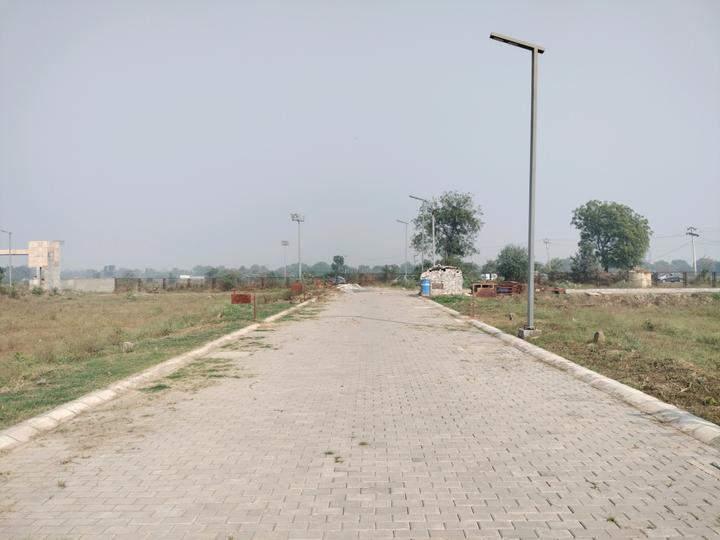 Adore Smart City Main Image 1